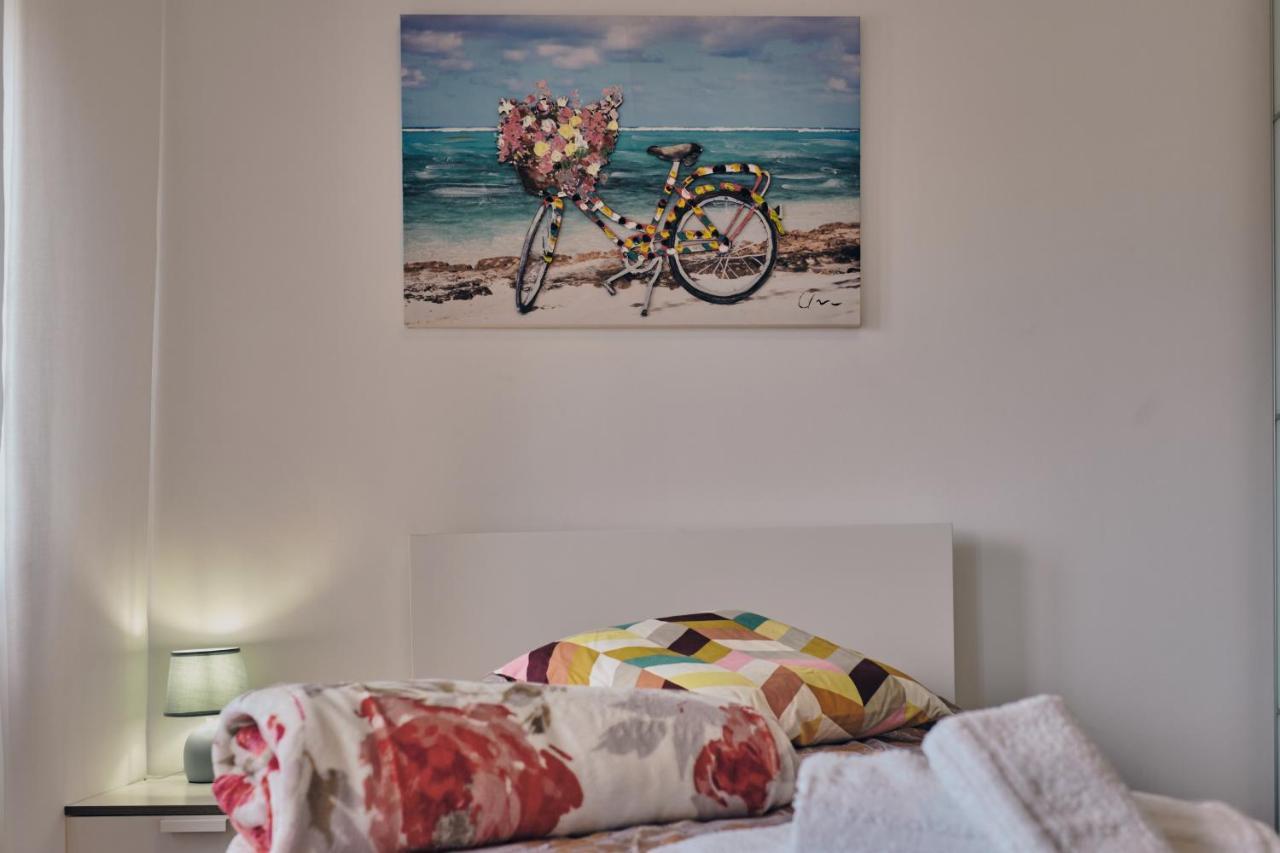 Asariel Splendido Appartamento Vista Mare E Centro Storico Brindisi Exterior photo